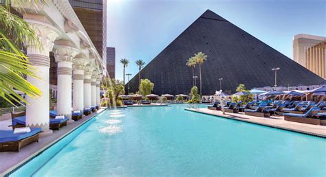 Luxor Las Vegas .